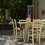 酒店 Dimitra 卡梅纳维洛拉
