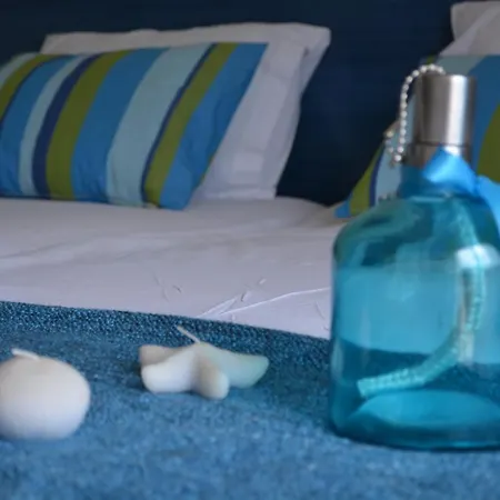 Dimitra فندق كامينا فورلا