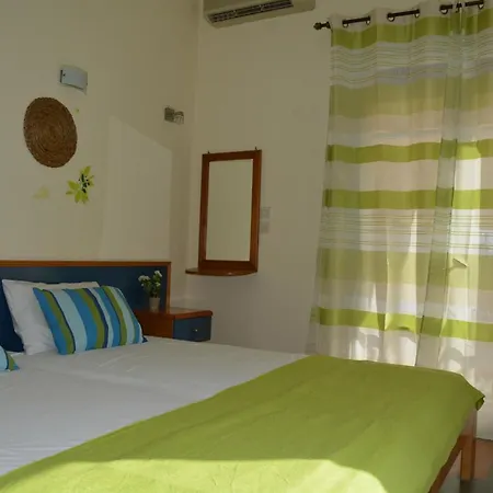 Hotel Dimitra Kamena Vourla