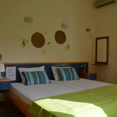 Hotel Dimitra Kamena Vourla