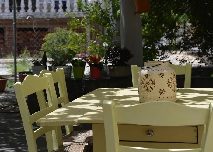 Ξενοδοχείο Dimitra