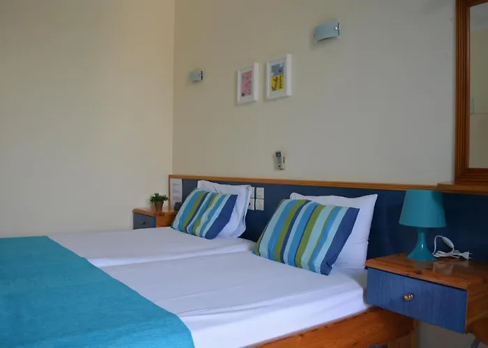 Dimitra Ξενοδοχείο Καμένα Βούρλα